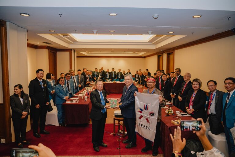 APEEC FAPECA 167 768x512