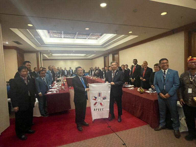 WhatsApp Image 2025 09 24 at 16.07.24 768x576